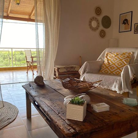 Homonatura. Sense Of Native Living. Pyrgos  Bagian luar foto